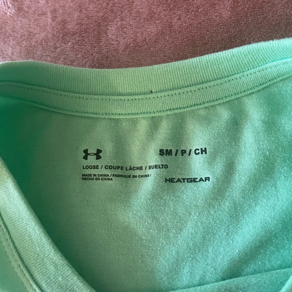 Under Armour long sleeve top. - Picture 4 of 9